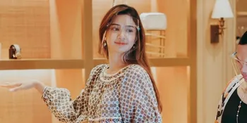 Mikha Tambayong Pamer Perut Kotak-Kotak Kelar Pilates, Banjir Pujian Netizen