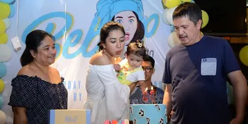 Mikha Tambayong Rayakan Ulang Tahun ke-23 Sekalian Buka Cafe