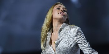 Miley Cyrus Baru Saja Hapus Seluruh Postingan Instagram, Ada Apa?