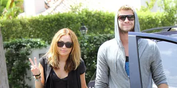 Miley Cyrus Tak Pernah Menyesal Pernah Putus Dari Liam Hemsworth