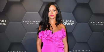 Miliki Prestasi Hebat, Rihanna Diangkat Jadi Diplomat di Negara Asalnya