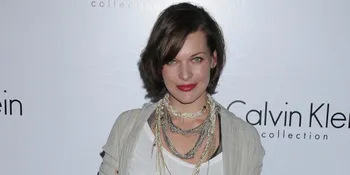 Milla Jovovic Umumkan Kehamilannya