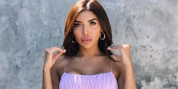 Millen Cyrus Di Pantai Pakai Baju Renang Seksi, Netizen: Dari Sekian Banyak Foto Hanya Ini yang Nampak