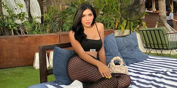 Millen Pakai Swimsuit Super Mini, Netizen Salfok ke Bagian Pribadi bak Perempuan Tulen