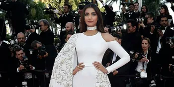 Mirip Kendall Jenner, Sonam Kapoor Secantik Bidadari di Cannes