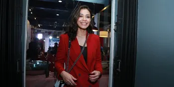 Miris Lihat Perilaku Masyarakat, Adinia Wirasti Puasa Gadget 4 Jam Sehari