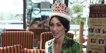 Miss Internasional 2015 Puji Produk Buatan Indonesia