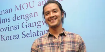 Morgan Oey Belajar Bahasa Korea Demi 'JILBAB TRAVELER'