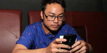 Moto-G Puaskan Ketagihan Game Trian Vierratale