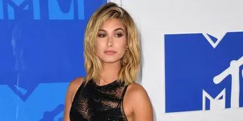 Move On Dari Bieber, Hailey Baldwin Serius Dengan Cameron Dallas?
