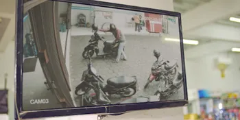 Mulai dari Al Ghazali hingga Viral Lewat Rekaman CCTV, Apa Sih #HelmetProof Ini?