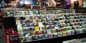 Musisi Siap Turunkan Harga Penjualan CD