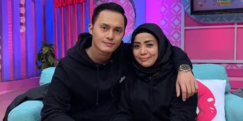 Muzdalifah Asyik Bagikan Video Masak di Dapur, Netizen Justru Salah Fokus ke Wajahnya