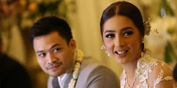 Nabila Syakieb Pamer Foto Masa Kecil Bareng Ayah, Cute Nggemesin