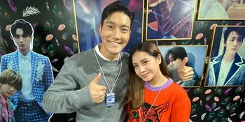 Nagita Slavina Sempat Foto Bareng Choi Siwon Saat Mampir ke SMTOWN Korea!