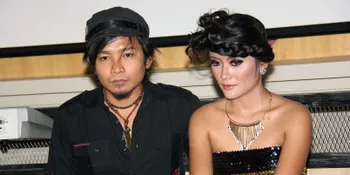 Nagoya Victoria Meliuk Seksi Dengan Goyang Naga