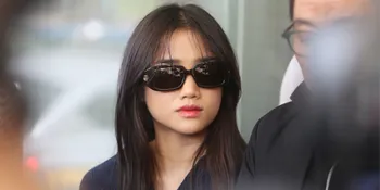 Nangis Saat Bagian Sensitif Tubuhnya Tak Sengaja Disentuh Penggemar, Fuji Mengaku Tak Suka Dipegang-Pegang