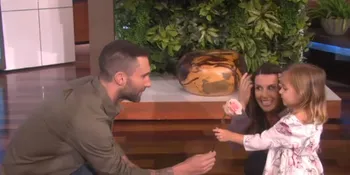 Nangis Tahu Adam Levine Sudah Nikah, Balita Ini Diberi Kejutan