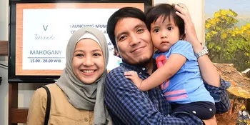 Natasha Rizki Puji Ketegaran Mama Pasca Kepergian Papa Tercinta