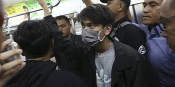 Nekat! Iqbaal Ramadhan Pernah Naik KRL Sendirian, Pakai Masker dan Tak Ada yang Mengenali