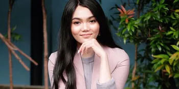 Netizen Pertanyakan Soal Agamanya, Rina Nose: Atur Aja Bagusnya Apa