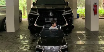 Nggak Murah, Harga Mobil Yang Dikendarai Anak Sandra Dewi Ini Bikin Melongo