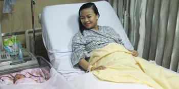 Ngotot Ingin Lahirkan Normal, Tantri Kotak Sempat Nangis di RS