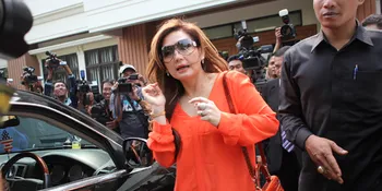 Nia Daniati: Bagaimanapun Saya Harus Kuat Berdiri