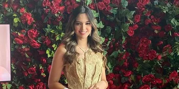 Nia Ramadhani Asyik Nyanyi Sambil Bercermin, Kamar Mandinya Jadi Sorotan