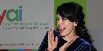 Nikita Mirzani: Hengky Kurniawan, Temen Aja