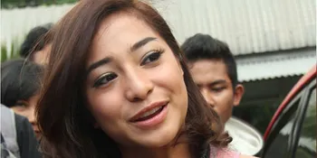 Nikita Willy Kunjungi Diego Michiels di Tahanan