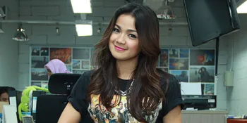 Nirina Zubir Miliki Rambut Panjang Pertama Semenjak Remaja