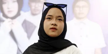 Nissa Sabyan Kangen Makan di Warteg