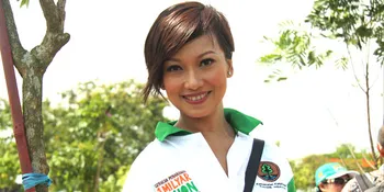 Nola B3 Ajak Anak Tanam Pohon