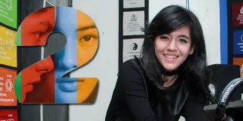 Nonton Adegan Ciuman 'AADC', Putri Una Tutup Mata