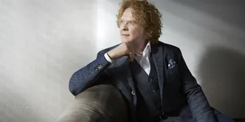 Nostalgia Kalem Bareng Simply Red Cuma Rp 1,8 Jutaan
