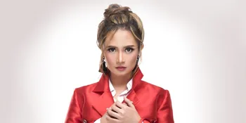 Nova Rianty Bawakan Kembali Lagu 'Hati Yang Luka' Betharia Sonata