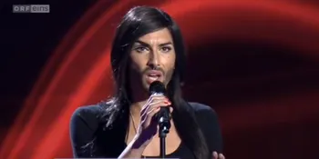 Nyanyikan Lagu 'TITANIC', Conchita Bikin Panggung Pecah