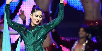 Nyaris Pamer Cleavage, Kareena Kapoor Tampil Secantik Dewi