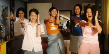 Obat Kangen! Pemain AADC Peluk-Pelukan di Korea