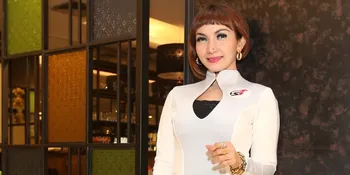 Punya Mobil Sport, Roro Fitria Takut Masuk Angin Jika Naik Ojek