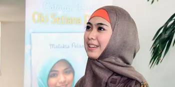 Oki Setiana Dewi Ajak Fans Lomba 17 Agustusan