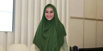 Oki Setiana Dewi Hadirkan 20 Koleksi Busana Syar'i di IFW 2017