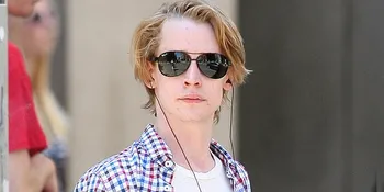 OMG! Macaulay Culkin Habiskan 60 Batang Rokok Sehari
