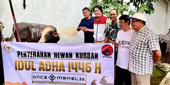 Once Mekel Salurkan Hewan Kurban ke Masjid-Masjid di Jakarta, Wujud Syukur dan Toleransi