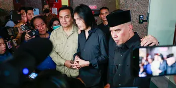 Oncel Mekel Tegaskan Tak Akan Pernah Bawakan Lagu Dewa 19 Di Depan Ahmad Dhani