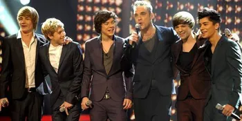 One Direction: Robbie Williams Bisa Bergabung Kapanpun!