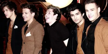 One Direction Sukses Kalahkan Coldplay dan Maroon 5