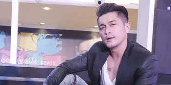 Pacar Lebih Muda 10 Tahun, Miller Khan Belum Mau Nikah