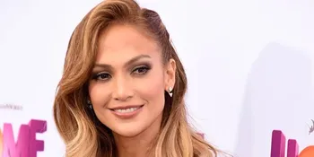 Pacaran Dengan Drake, JLo Ternyata Masih Jadi Sosok Ibu Yang Baik